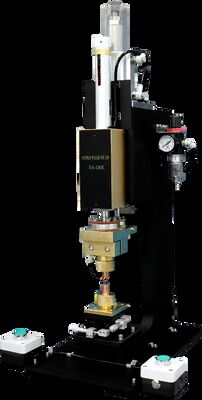 Tête de soudage pneumatique verticale de la série NA-100C incorporant un alignement d'électrode décalée